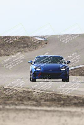 media/Nov-10-2025-Private Event (Mon) [[7fd464aee1]]/Novice/Session 2 (Phil Hill)/